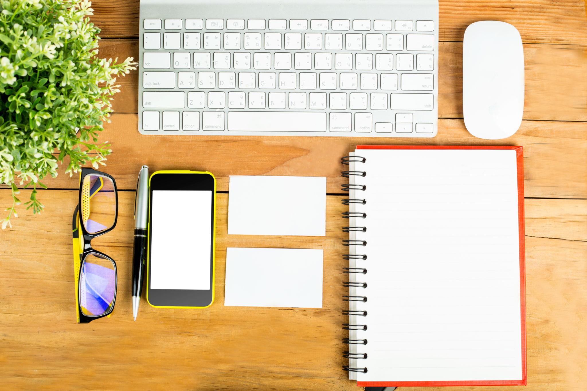 Professional Office Desk Setup